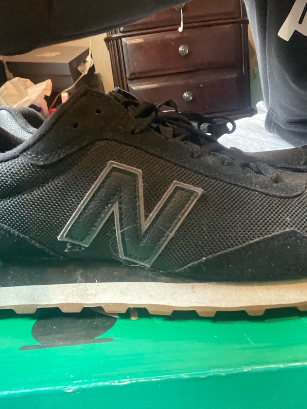 New Balance 515 Black Casual Running Shoes - Picture 2 of 2